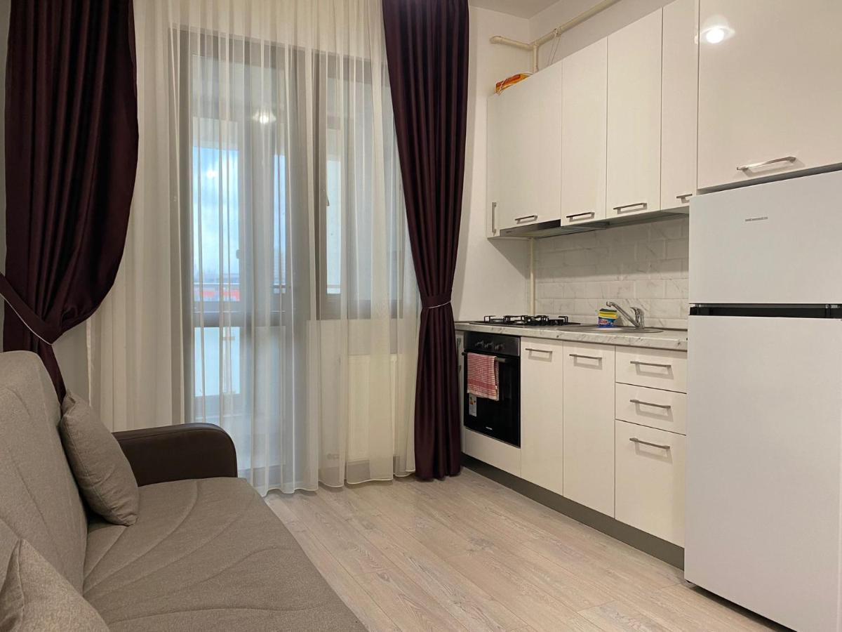 Studios & Apartments Palas By Glam At Lazar Towers ヤシ エクステリア 写真
